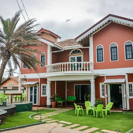 Explore Hostels Negombo Kochchikade Esterno foto